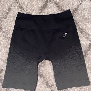 GymShark ombré black biker shorts 8”